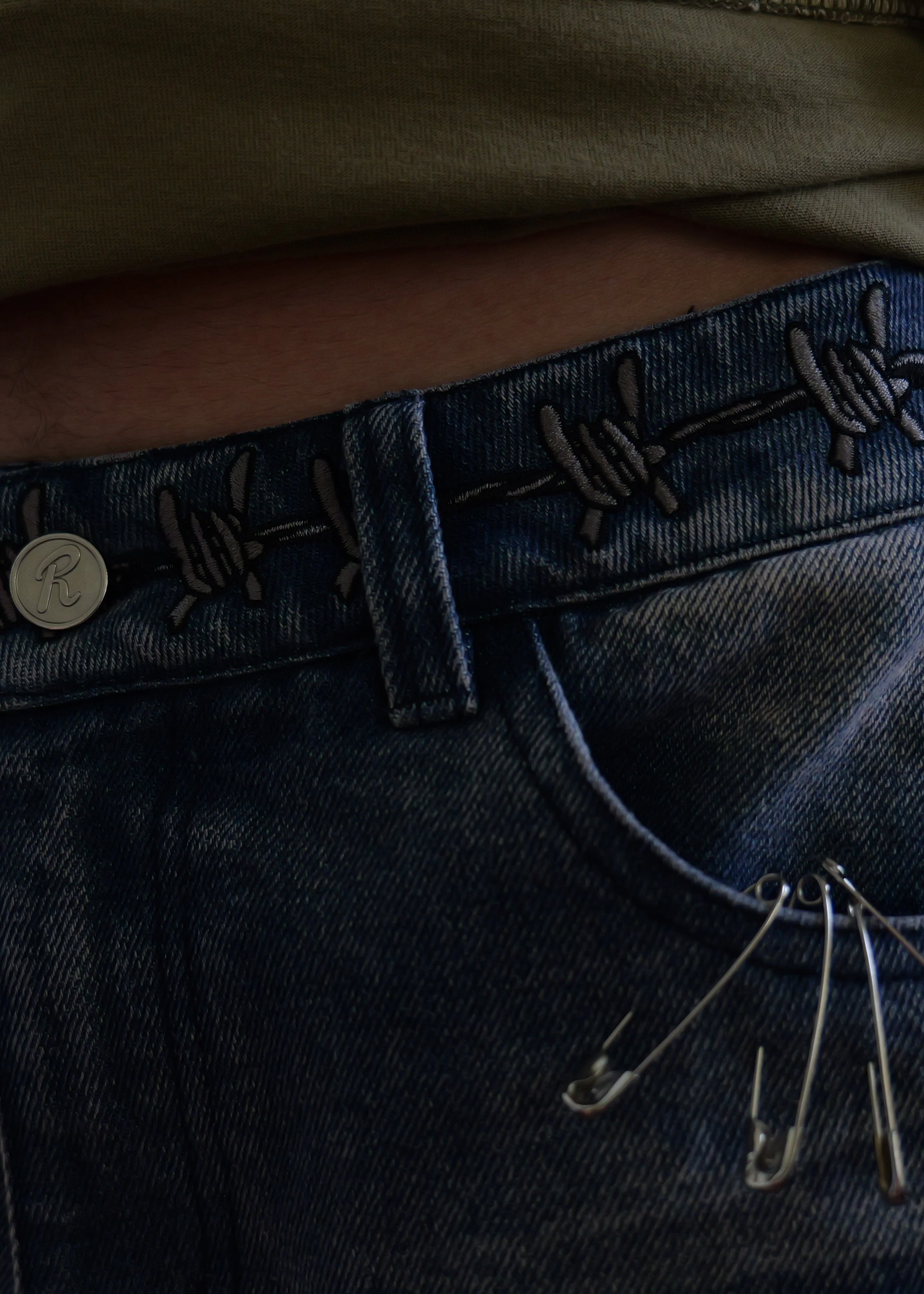 Blue Ripped Jeans - Image 3