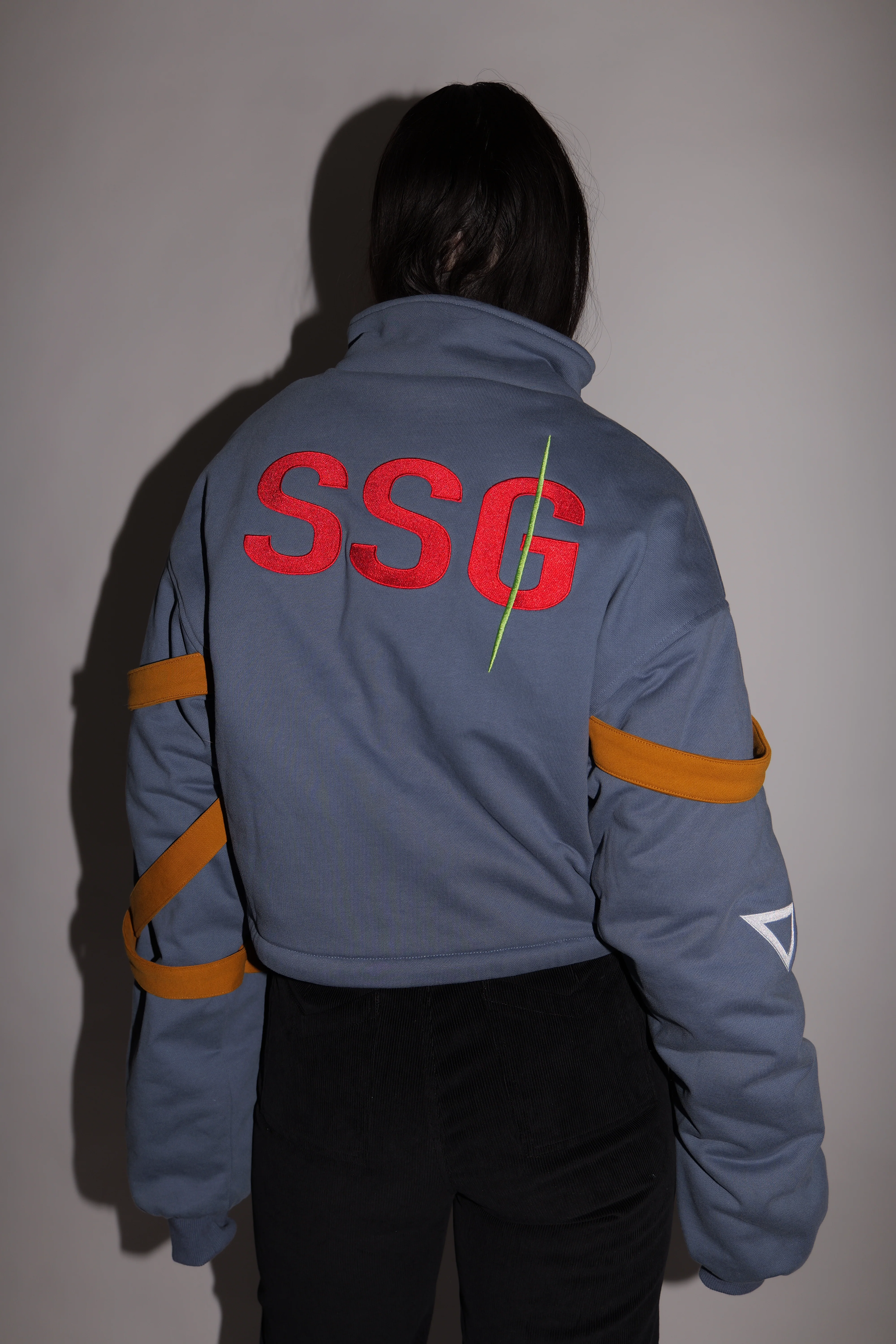 Blue Three sword bomber - Image 3