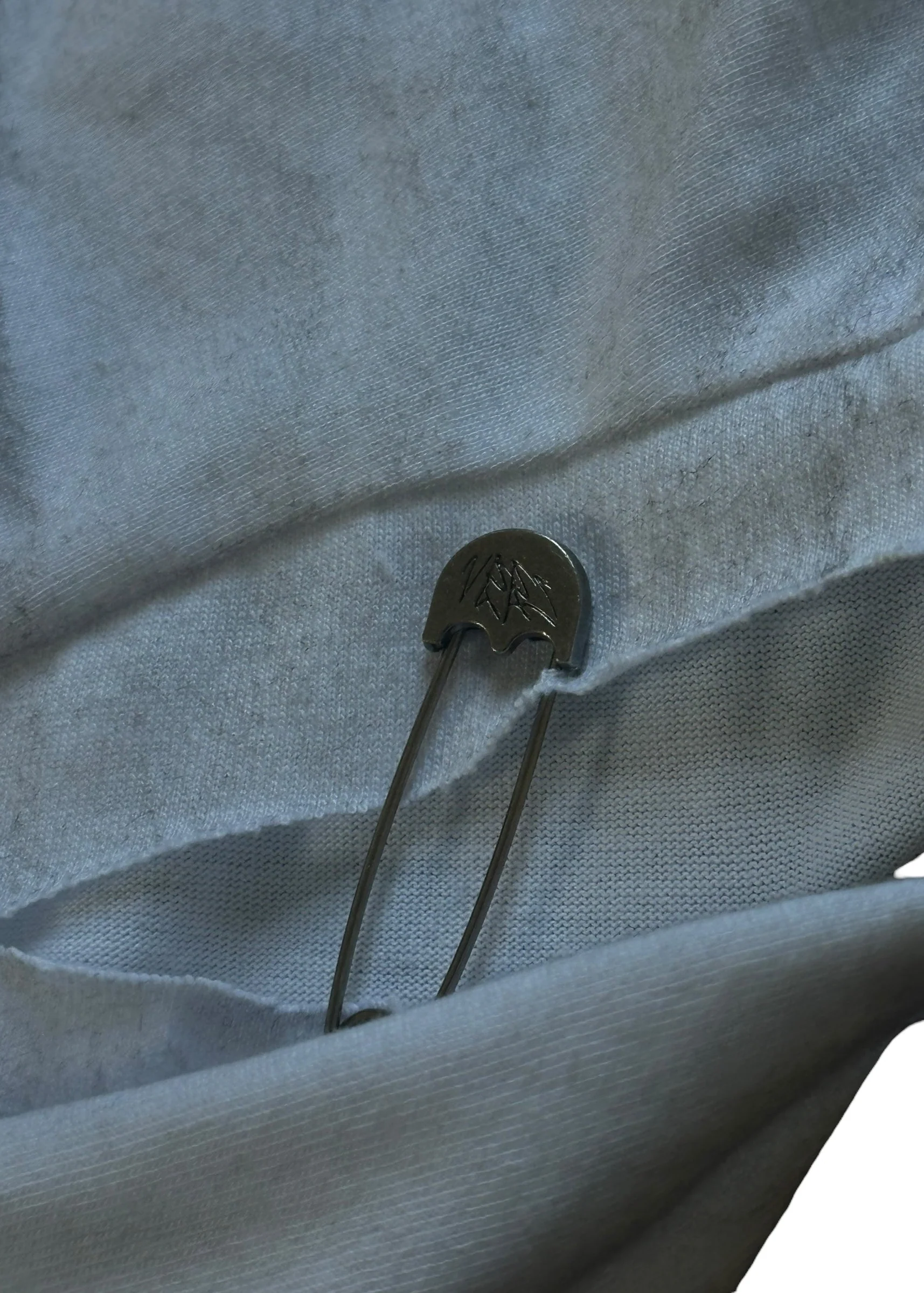 Ripped longsleeve - Image 6